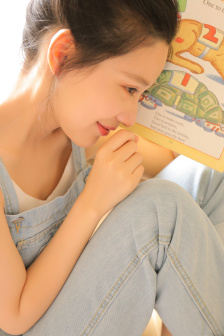 女朋友胸口不舒服